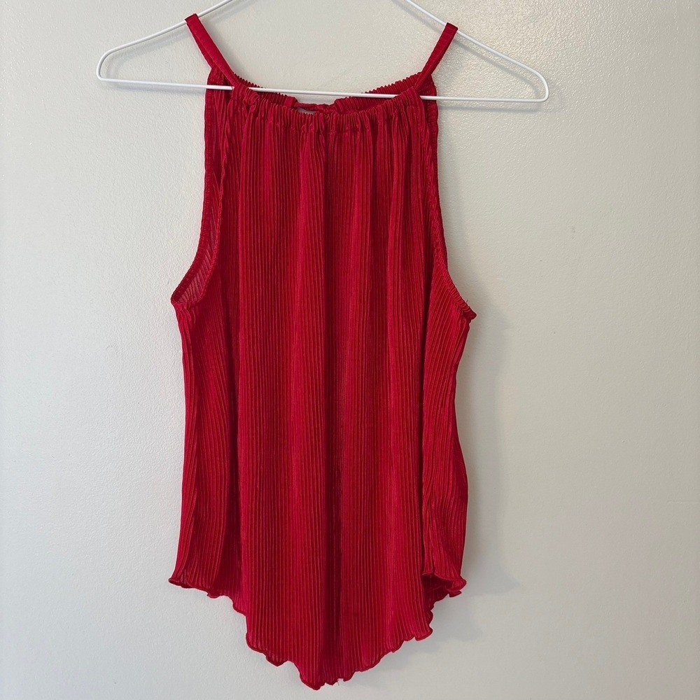 No Boundaries Red Pleated Halter Top Sleeveless Keyhole Back Blouse Small 3-5